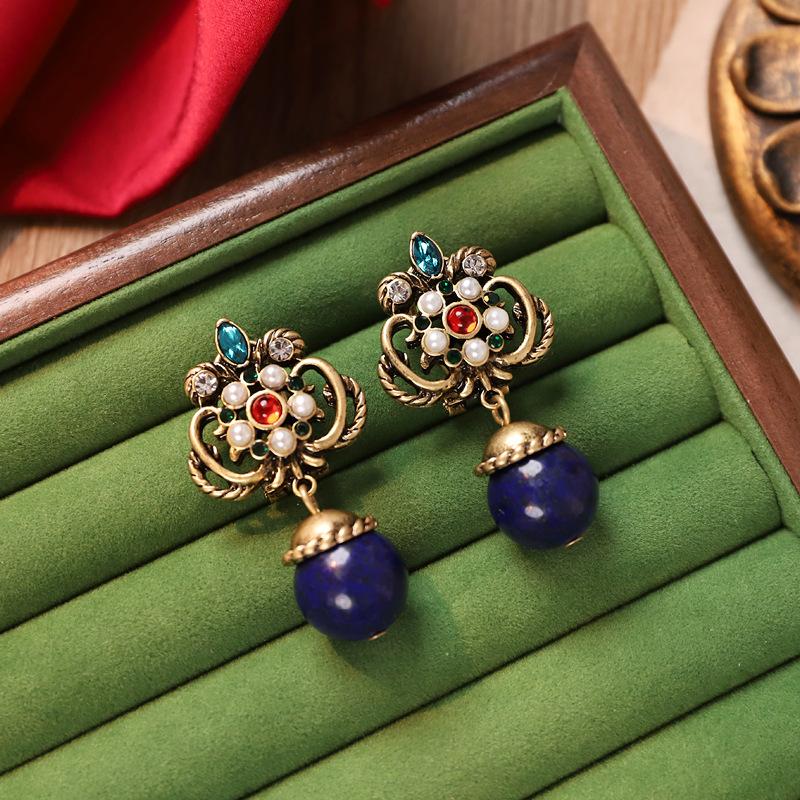 Retro Medieval Style Earrings, Colorful Treasures, Glazed Pearl Earrings, Exaggerated Court Style, Niche Personality, Baroque Stud Earrings for Women