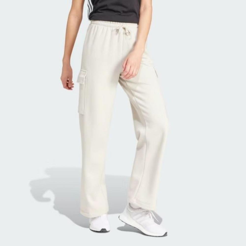 Adidas Women S eSSentialS Linear Fleece Cargo pantS Regular Fit Cotton trouSerS