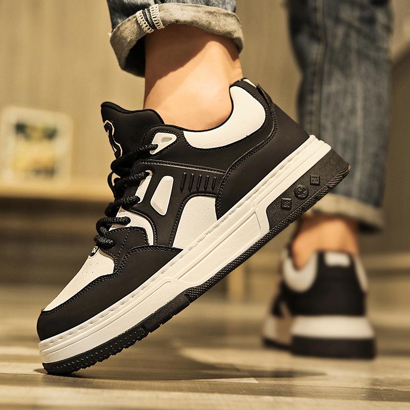 2025 Новые дышащие кожаные кроссовки Весенне-летняя повседневная женская обувь Большой размер 44 Увеличение роста Носить Обувь слипоны