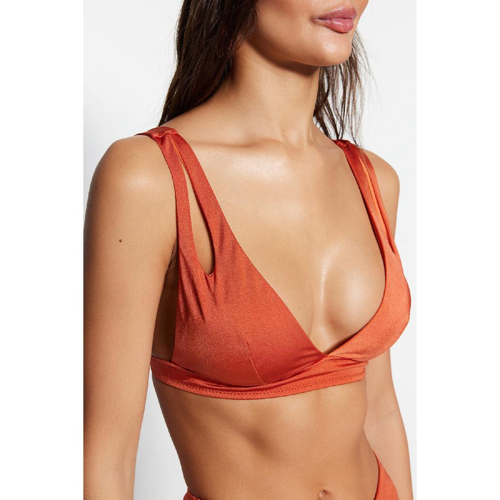 Черный бикини-топ с треугольными вырезами и окнами Tbess20bu0202