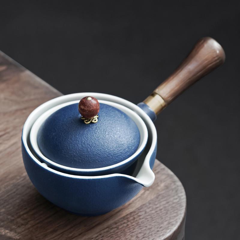 Китайский фарфоровый чайный сервиз Gongfu, портативный набор чайников с вращающимся на 360 градусов чайником и заварочным устройством, портативный подарочный пакет «все в одном»