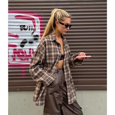Женская рубашка в клетку в винтажном стиле на весну и осень, с длинными рукавами, свободным кроем, однобортным кроем и повседневным стилем.
