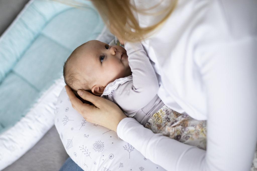 Bellochi Baby Nest Pod Baby Sleep Pod for Newborn - 100% Cotton - 90x60x12cm - with Protective Edges CuMint