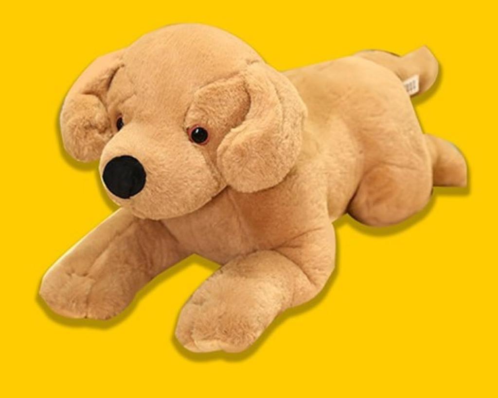 Comfortable and Fluffy Labrador Retriever Plush Toy Pillow, Perfect As a Gift for Children, Friends, or Girlfriends. Brown, 60cm.