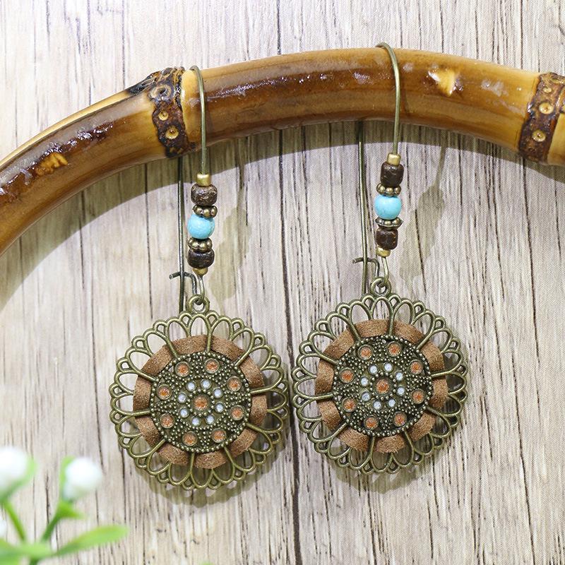 Bohemian Geometric Tassel Earrings: Ethnic Style Shell Water Drop Jewelry for Women