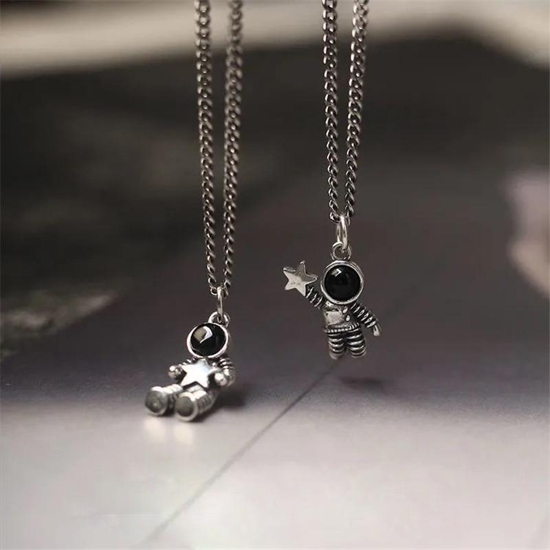 Парное ожерелье для женщин и мужчин, простое ожерелье с мультяшной космической звездой и астронавтом, ювелирные изделия, колье, подарки дружбы