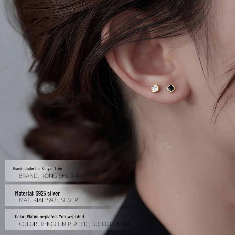 Banyan Tree S925 Silver Black Diamond Geometric Cube Earrings