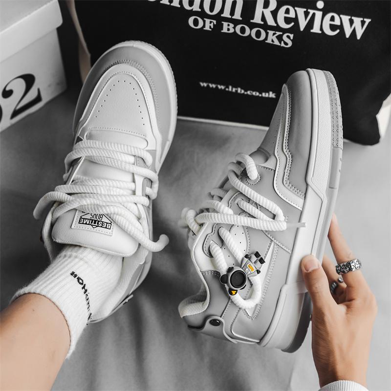 Street Style Men’s Vulcanized Shoes New Casual Walking Sneakers For Men British Style Platform Sport Basketball Sneakers Women