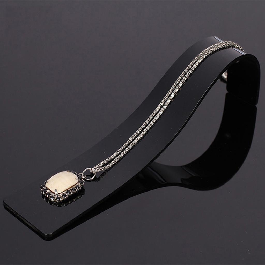 Convenient Wristchain Organizer Portable Jewelry Display Stand for Bracelets and Necklaces Stylish Jewellery Holder