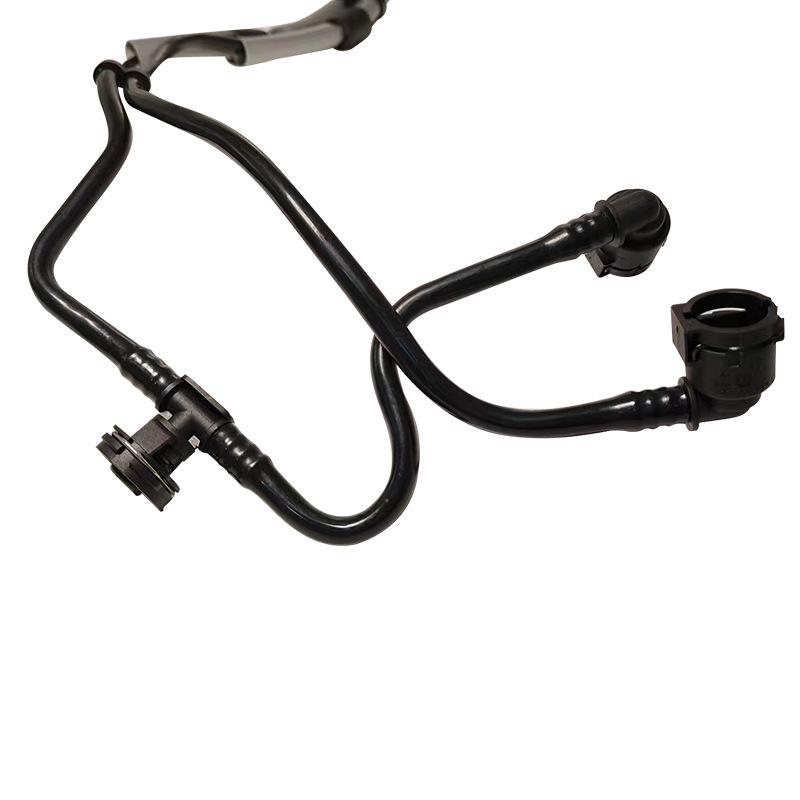Compatible Engine Coolant Radiator Hose for Mercedes W213 (2135010801, 2135015303)