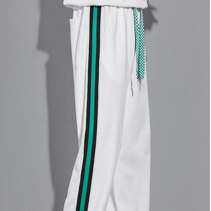 Мужские модные летние широкие брюки в полоску - свободный покрой, повседневный спортивный стиль