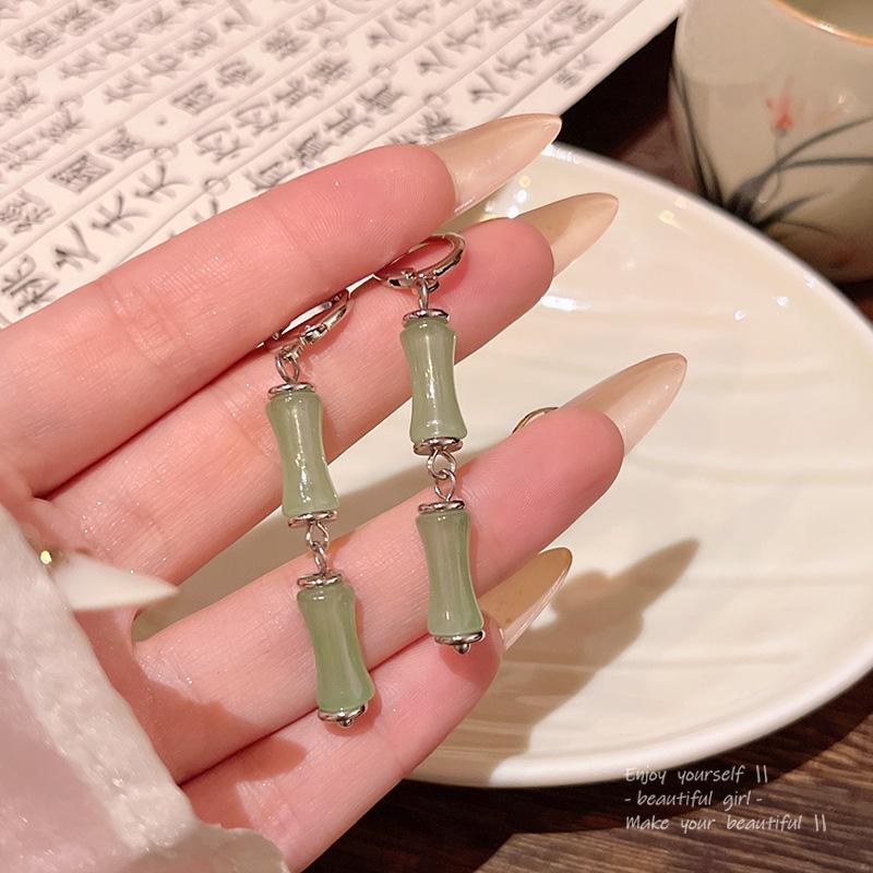 Элегантные серьги-кисточки из бамбука: Современный китайский стиль для женщин