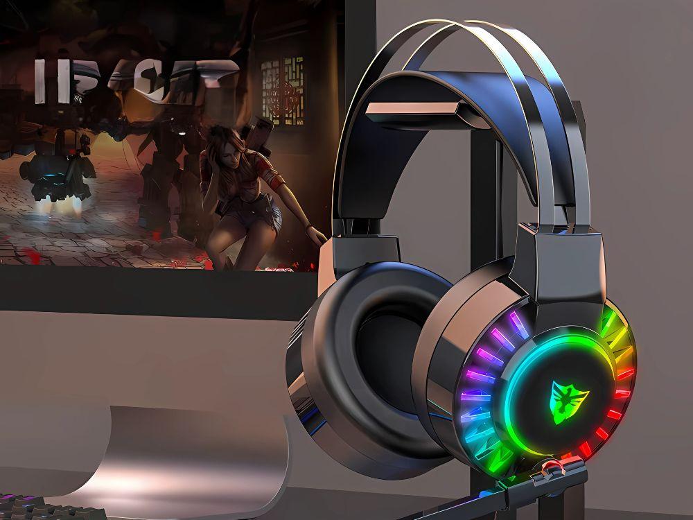 7.1 RGB Wired On-Ear Gaming Headphones for Gamers with Microphone