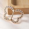 1 пара зажимов для футболок из сплава, пряжки для одежды, верхние кольца, форма цветка бабочки, противоскользящие, антикоррозийные, искусственный жемчуг, декор со стразами, застежки-узлы для футболки