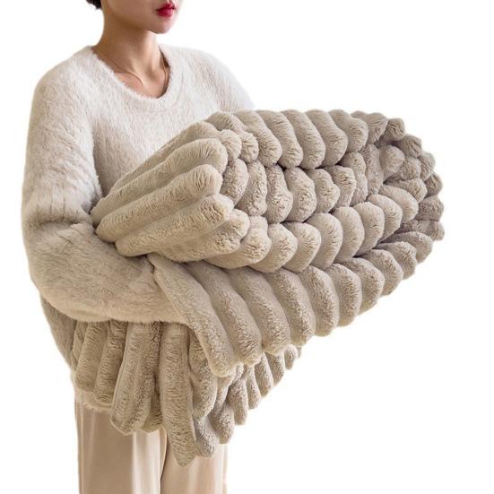 Фланелевое одеяло утолщенное искусственное кроликовое плюшевое пузырчатое покрытие сплошной цвет офисная домашняя кровать