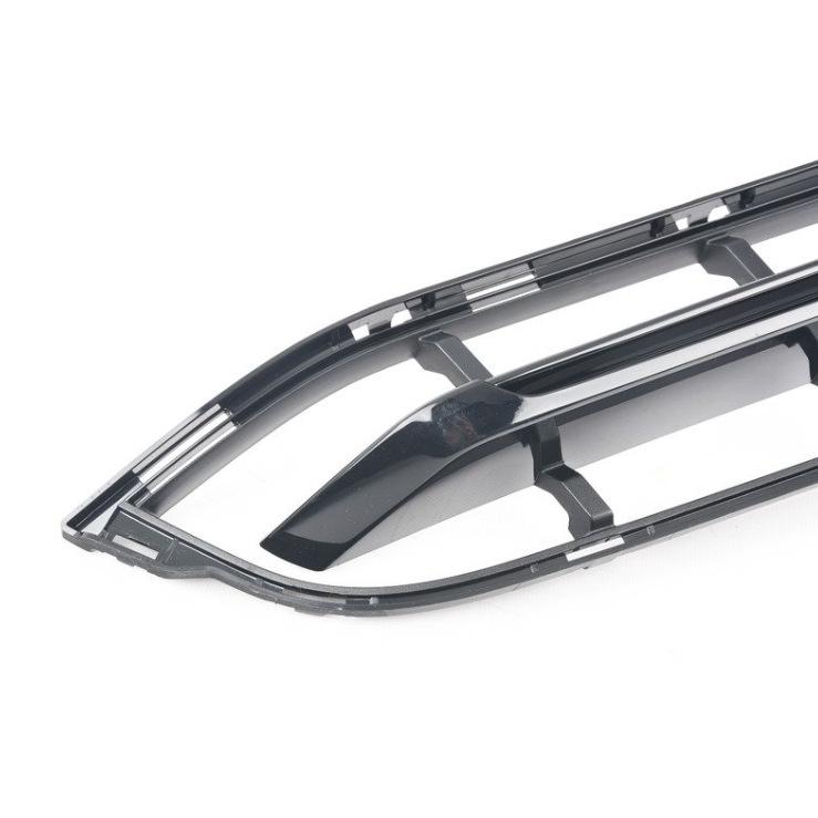 BMW X3 G01 Front Bumper Lower Center Grille