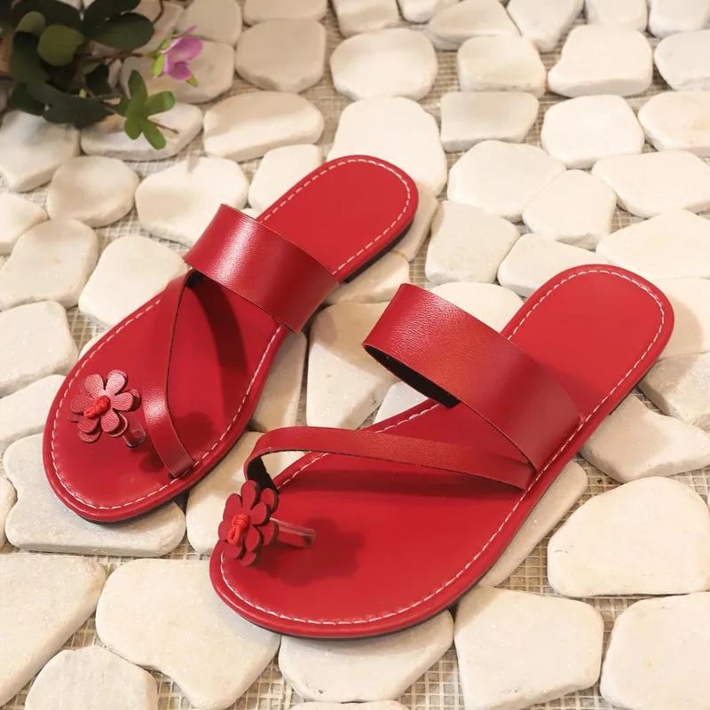 Мода 2024 года мода женская обувь стринги женские тапочки летние большие размеры пляжные тапочки женские цветы solft подошва плоские сандалии женские