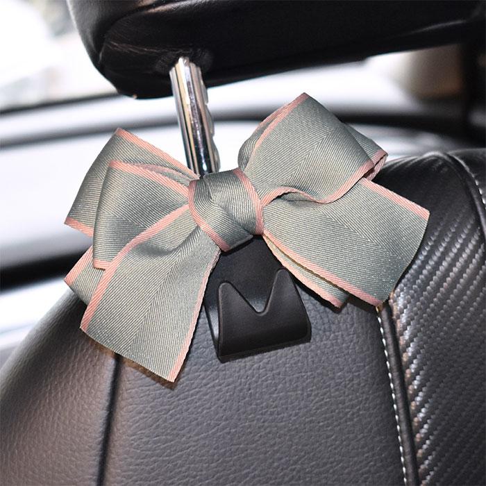 Creative Cute Bowknot Car Seat Back Storage Hooks Vehicle Headrest Organizer Hanger for Groceries Bag Handbag Car Accessories