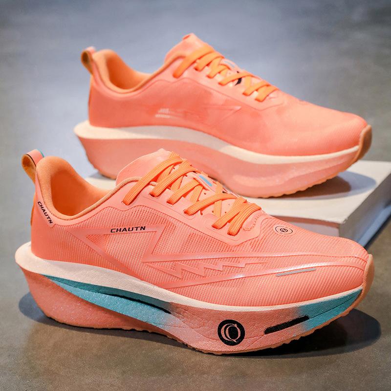 New racing ultra-light sports shoes breathable and versatile couple youth daily leisure low-top training running shoes
