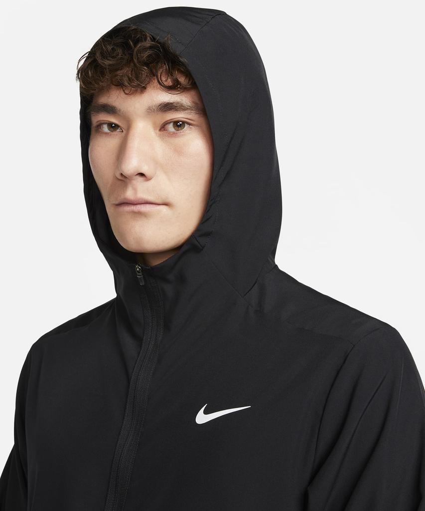 Nike Универсальная куртка с капюшоном Dri-Fit M - Черный / Fb7483-010