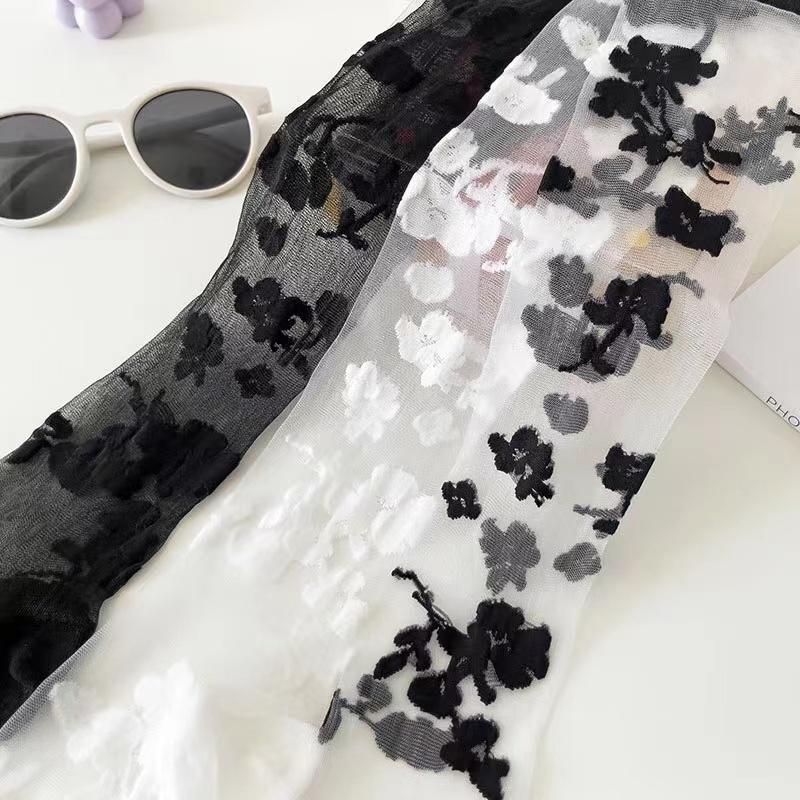 Summer Ultra-thin Transparent Nylon Long Socks Stockings Japanese Fashion Flower Knee Socks Vintage Crystal Silk Socks Stockings