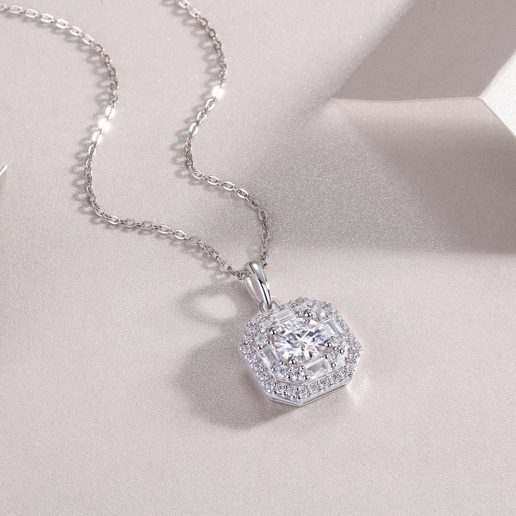 S925 Silver Necklace Moissanite Pendant Collarbone Chain Silver Jewelry Pendant Panyu