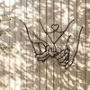 1pc Hand-In-Hand Metal Art Wall Decor. It Is A Love-Themed Metal Wall Sculpture And Also A Metal Mural Wall Decor For Couples. Suitable For Home