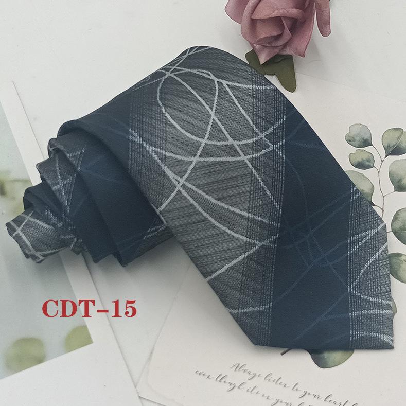 Handmade Men's 8cm Black Grey Striped Jacquard Silk Tie