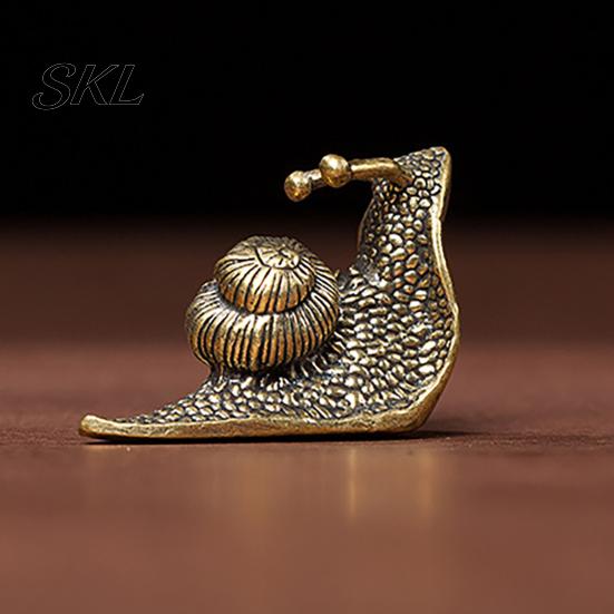 Tea Table Sculpture Vintage Bronze Snail Sculpture, Metal Animal Statue, Slow Living Desk Life Decor for Home Office Table, Garden Yard Ornament Gift
