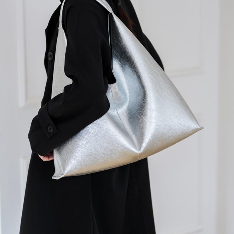 Большая вместительная серебряная брендовая сумка-хобо для женщин, роскошный дизайнерский кошелек из искусственной кожи, модная повседневная сумка-шоппер