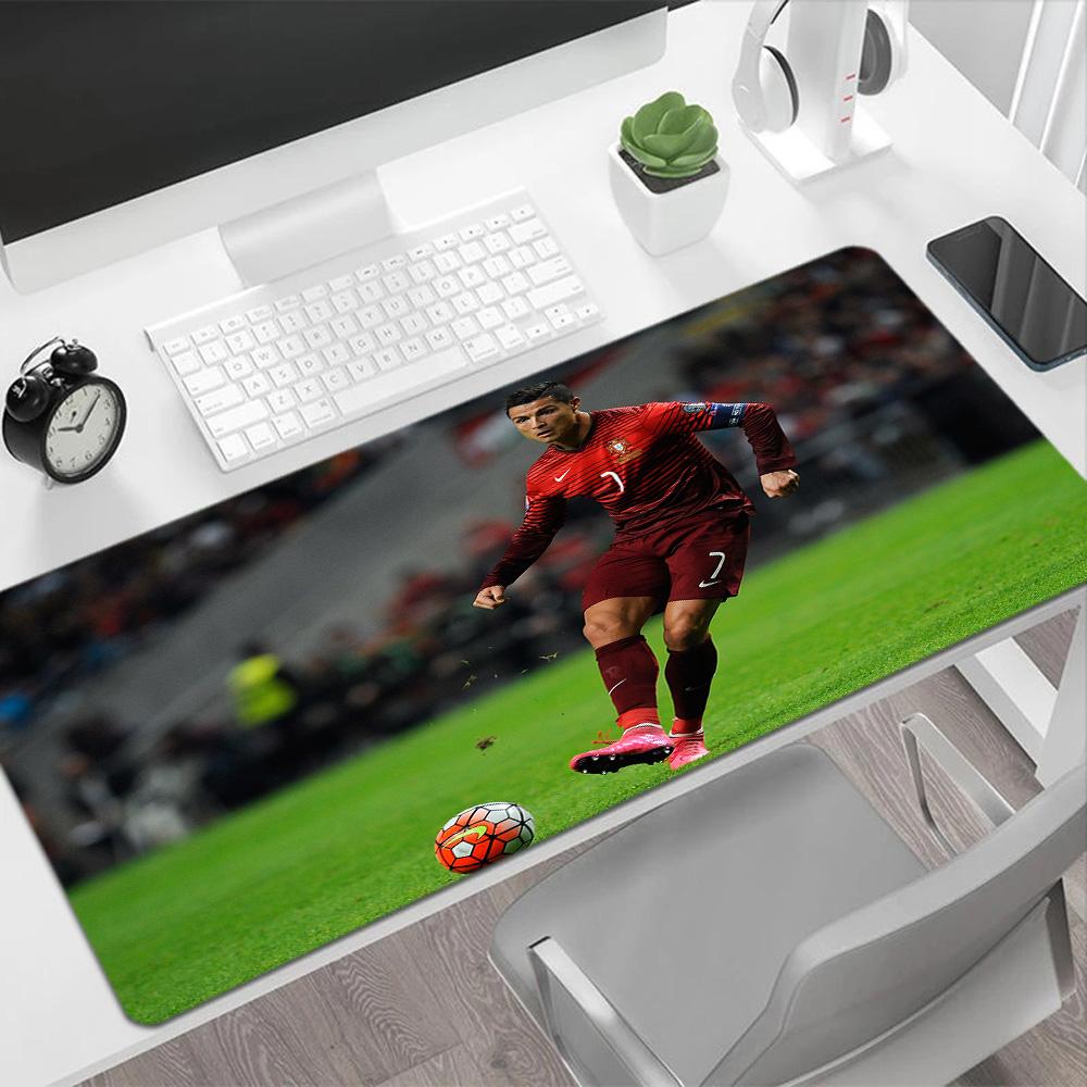 Golden Soccer Legend Gaming Mouse Pad Office Mouse Mats Desktop Mouse Pad Non-Slip Rubber Bottom Gaming Accessories Ideal Gift for Gamers