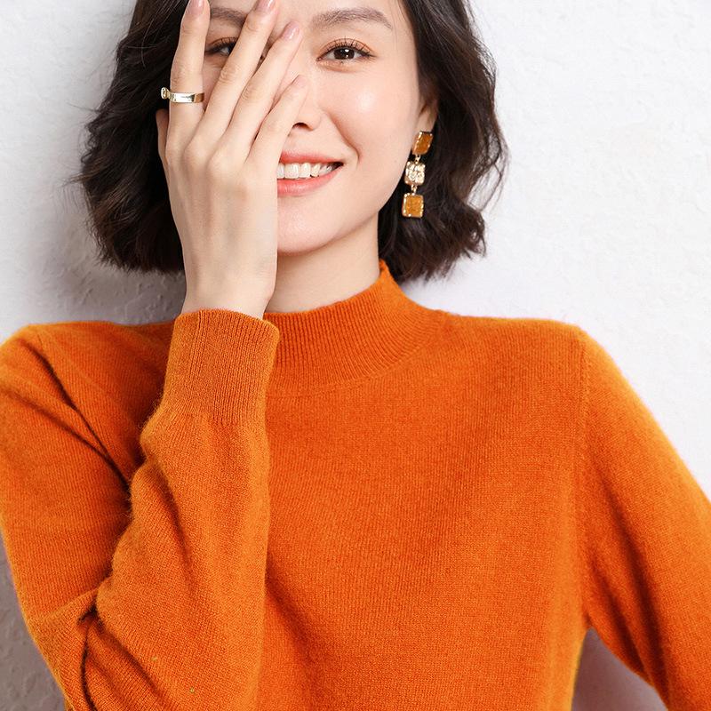 2024 Новый женский корейский стиль с полувысоким воротником и длинными рукавами, однотонный свитер, пуловер