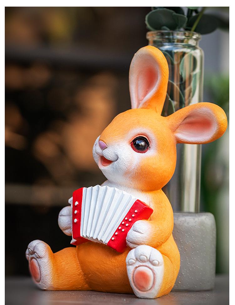 High-End Glass Rabbit Vase with Dried Flowers for Home or Office Decor