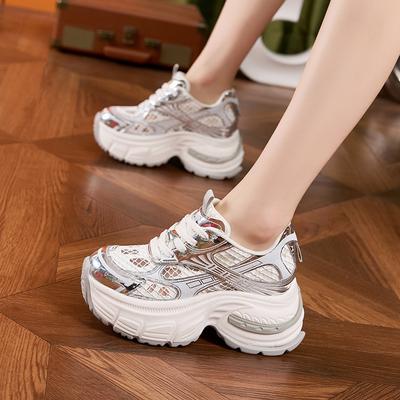 Женская обувь – Кроссовки