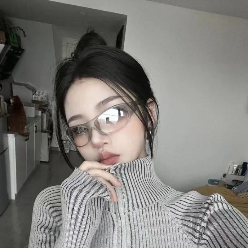 New Punk Sunglasses Women Goggle Luxury Brand Wrap Square Sun Glasses 2000'S Shades Eyewear Uv400 Female Designer Eyeglasses