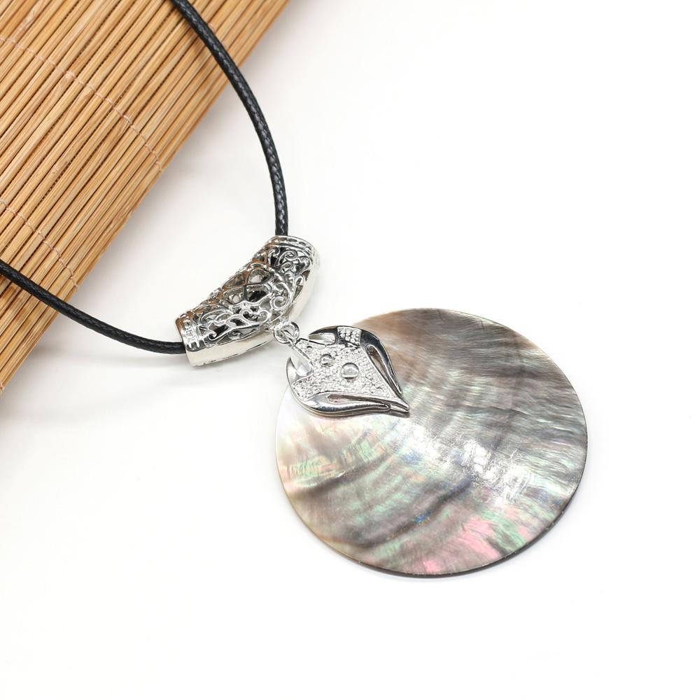 Ожерелье с круглой ракушкой из натуральных ракушек, кулон из перламутра с кожаной веревочной цепочкой, ожерелья для женщин и мужчин, качественные ювелирные изделия, колье, подарки