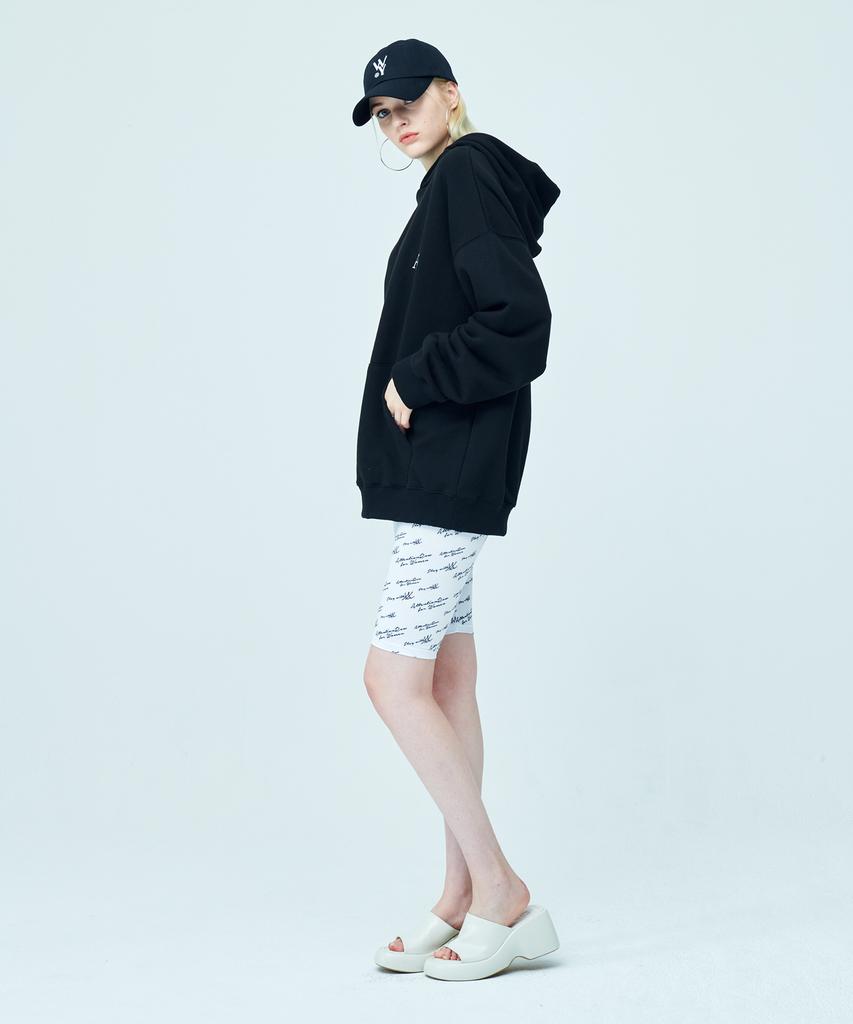 ATTENTIONROW FOR WOMEN Cursive Logo Print Biker Shorts (Ivory)