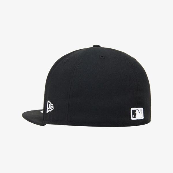 Приталенная кепка New Era Chicago White Sox 70360241