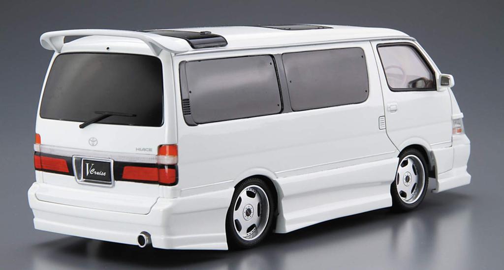Aoshima Bunka Kyozaisha The Tuned Car Series Toyota Azmax KZH100 Hiace 1999 Plastic Model 1/24 No.25