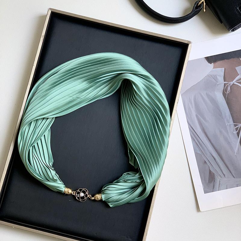 Новый монохромный магнитный шелковый шарф-ожерелье для женщин, плиссированный летний солнцезащитный головной платок, декоративный шарф