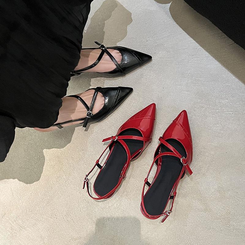 Модные новые летние сандалии из спилковой кожи с острым носком для женщин, на низком каблуке, модные ретро-сандалии на танкетке, женская обувь, женские черные