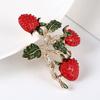 Женская брошь в форме клубники, булавка для вечернего платья, воротник, шарф, значок, подарок