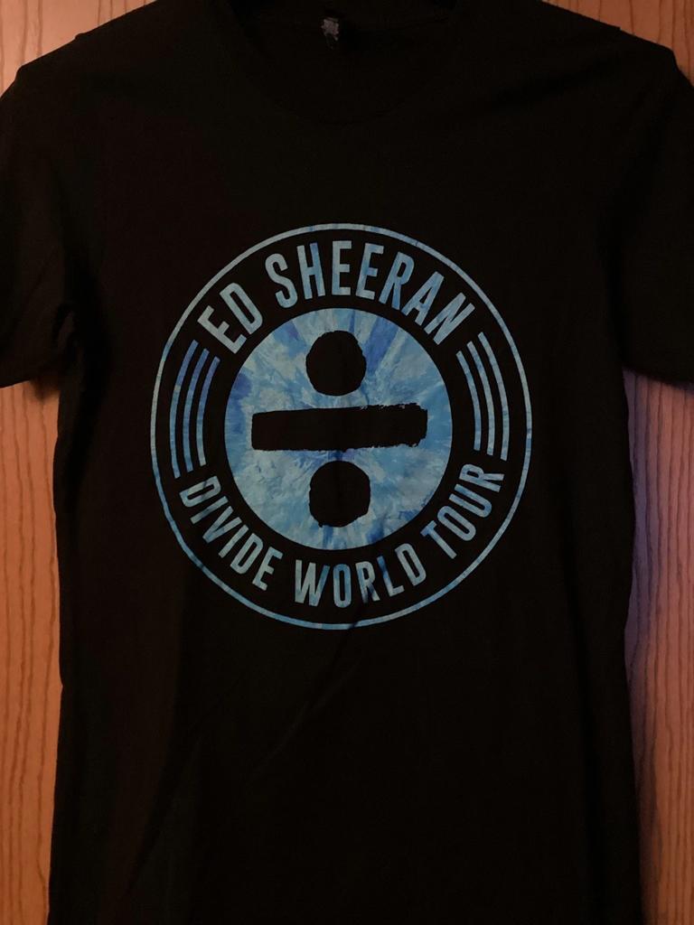 Ed Sheeran - “Divide World Tour” - Black Shirt - 2 Sided - M