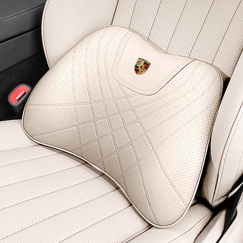 Комплект комфорта для автомобиля Porsche: Подголовник, поясничная поддержка и подушка сиденья для комфорта шеи и спины в Cayenne, Macan, Panamera, 718 и Taycan.