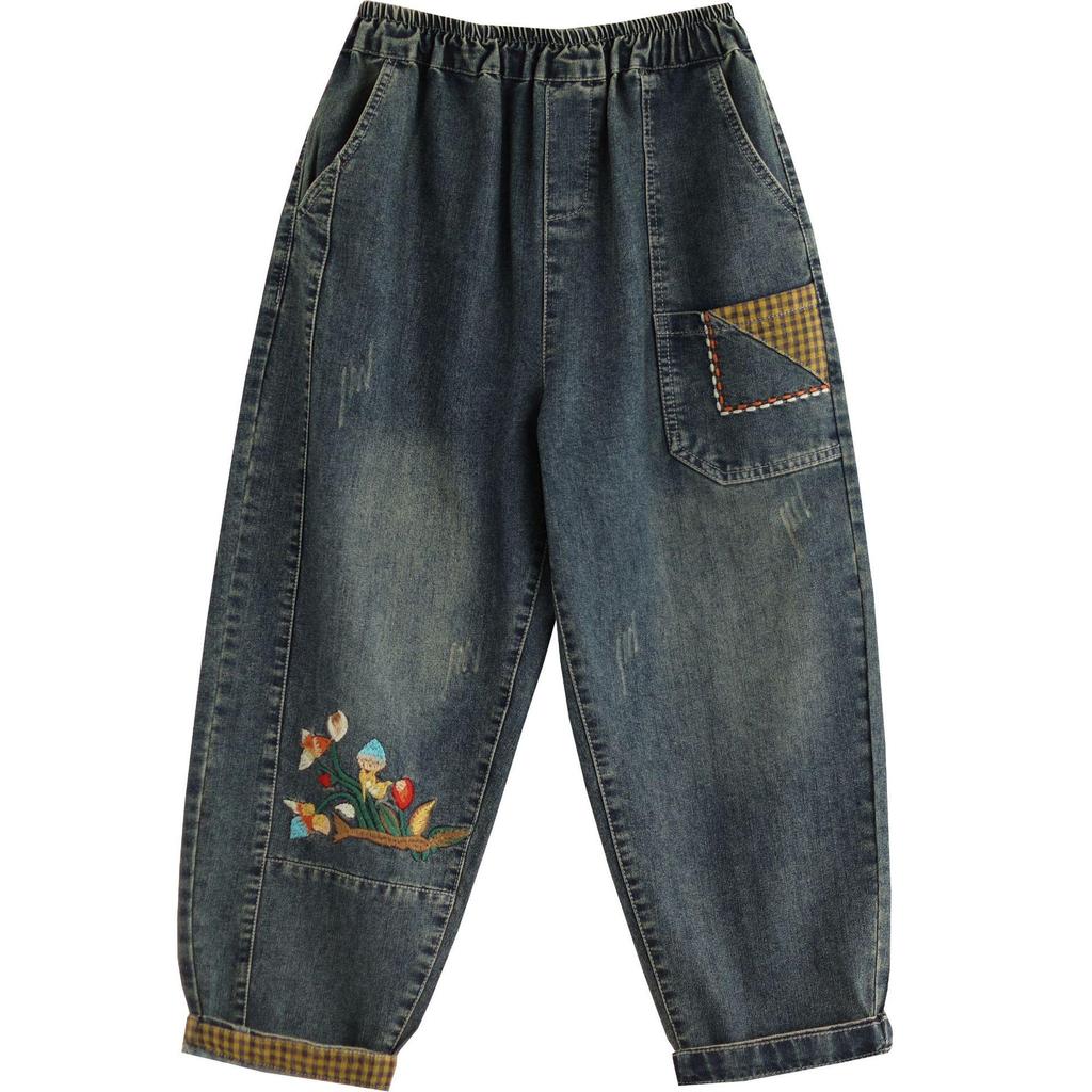 Women's Embroidered Kitten Harem Pants - Casual Loose Eight-Point Plus Size Jeans for Spring/Summer