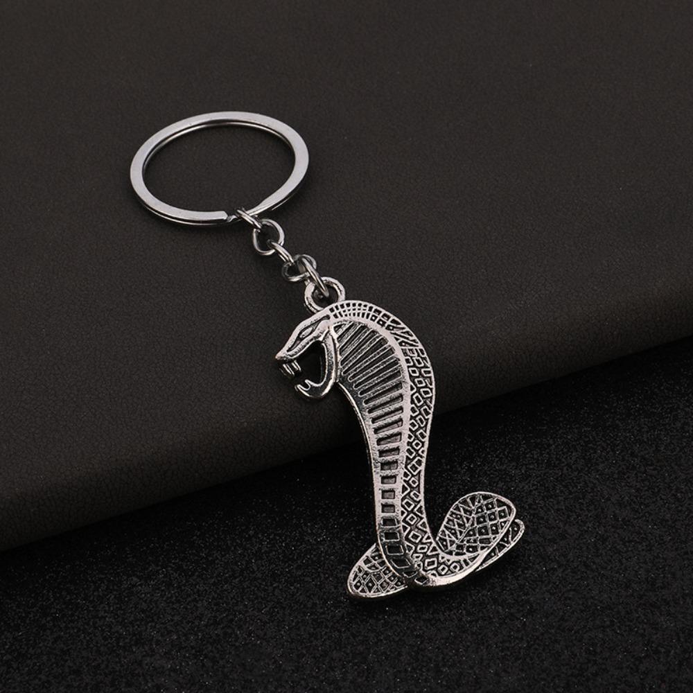 Hollow King Cobra Key Ring Fangs Car Key Chain Bag Ornament King Cobra Keychain  Hanging Accessory