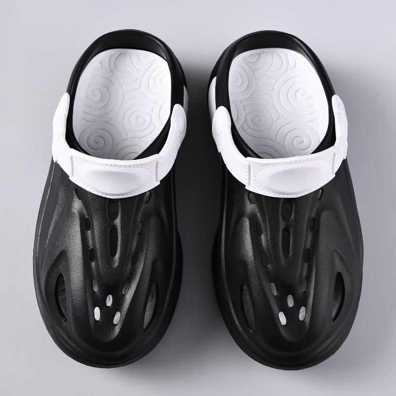 Hole Shoes Men's Fashion Summer Wear Non-slip Thick-soled Beach Slippers Sports Sandals New