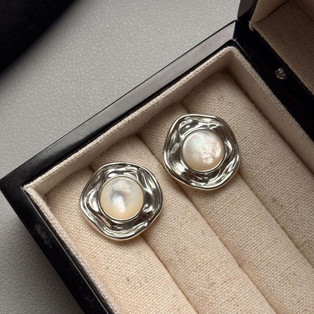 Высококлассные французские ретро серьги-ракушки, женские геометрические овальные темпераментные, нишевые и холодные, преувеличенные серьги, легкая роскошь