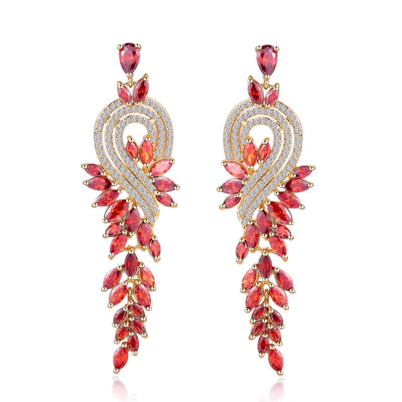 Темпераментные длинные серьги с бахромой из 18-каратного золота, свадебные серьги-пусеты с микроцирконами