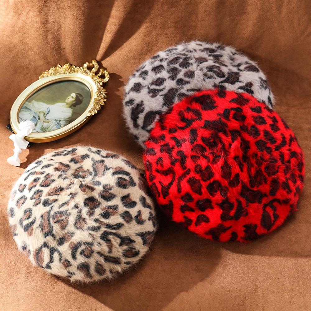 French Style Winter Warm Soft French Hat Beret Berets for Women Leopard Print Hat